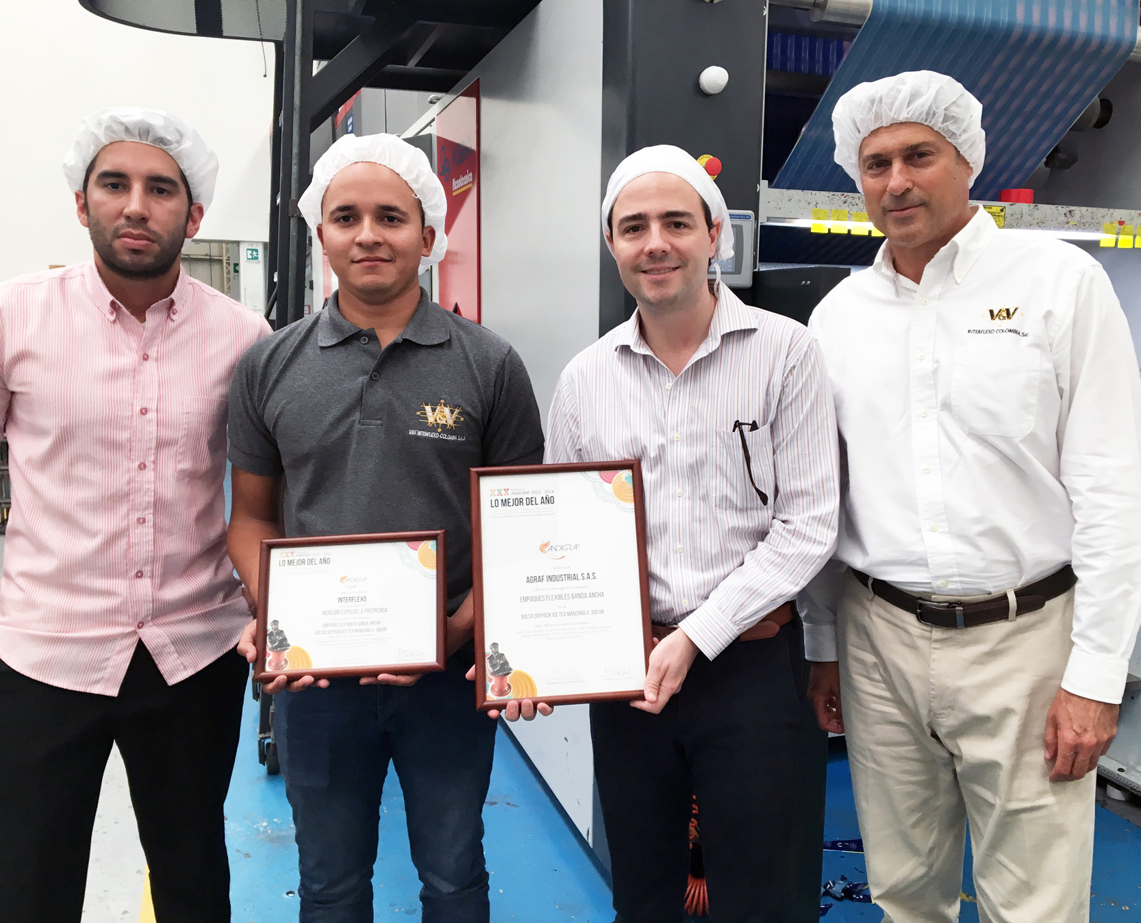 V&V Interflexo and Agraf Industrial Receive Awards from Andigraf -  Flexographic Technical Association