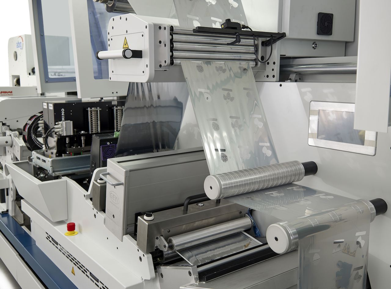 Domino’s K600i Embellishment Solution Officially Launches in April