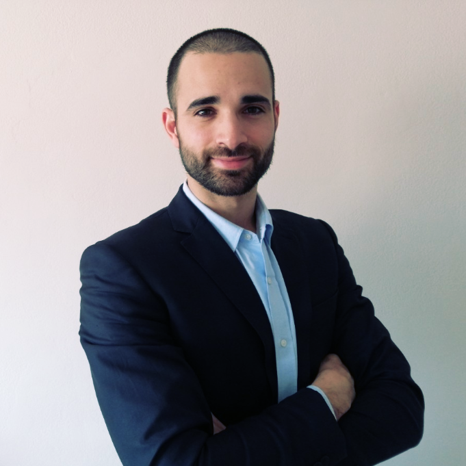 headshot Eduard Boja